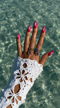 BAGUE HOLÀ