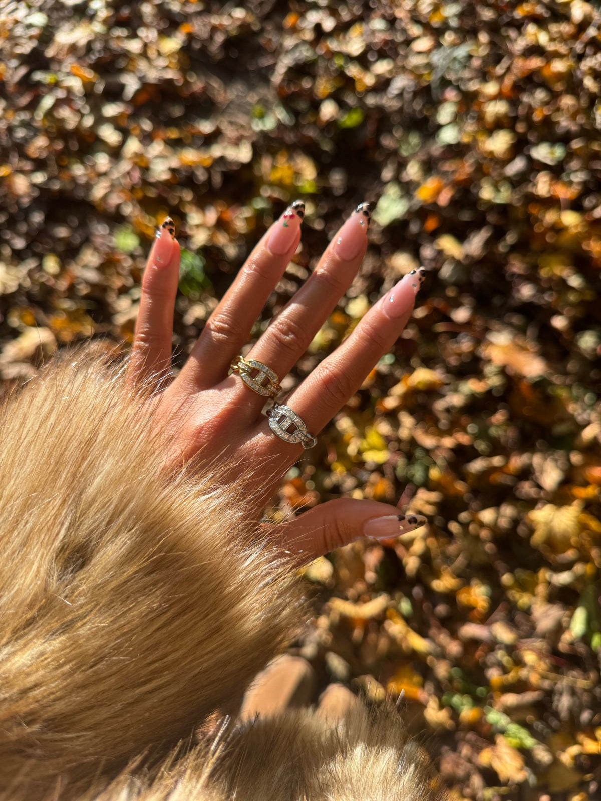 BAGUE NORA