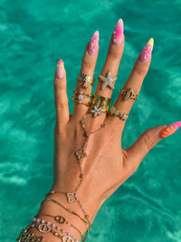 BAGUE LEENA
