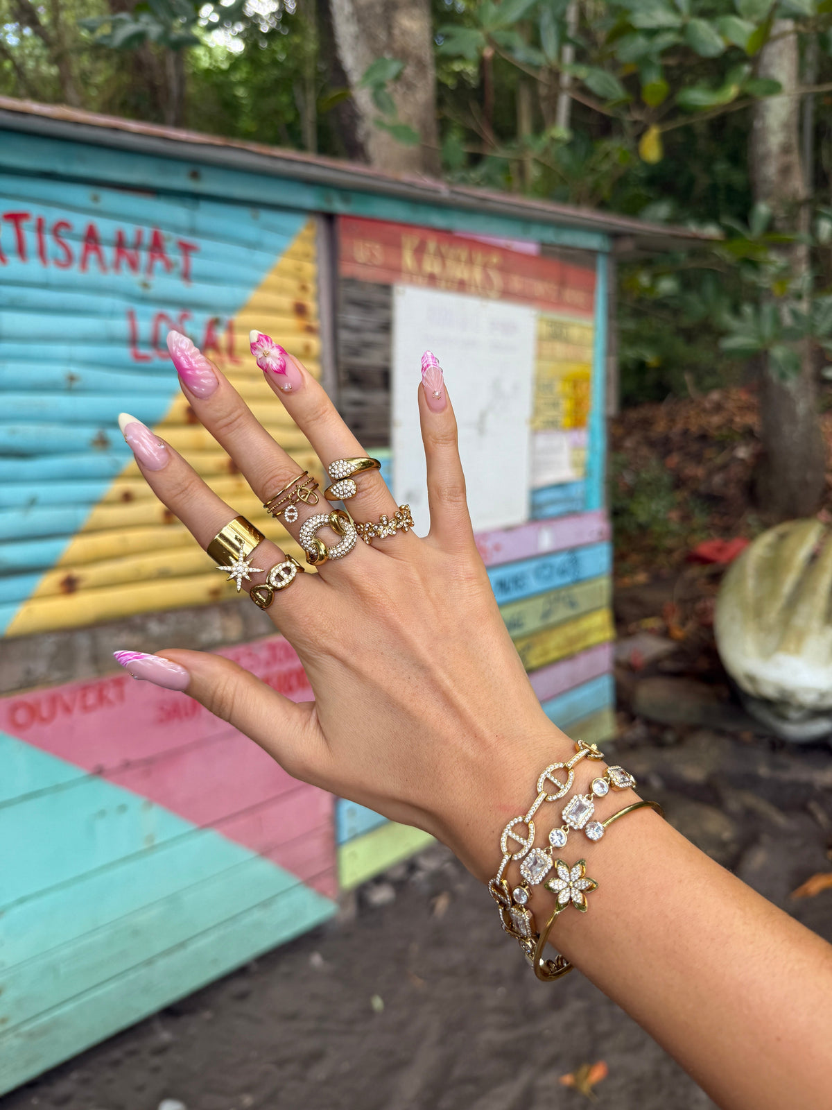 BAGUE OYANA